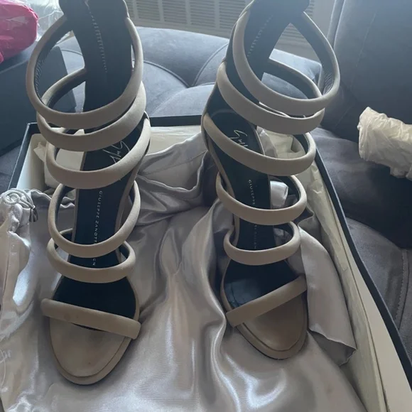 Giuseppe Zanotti Corda shoe - Picture 7 of 8